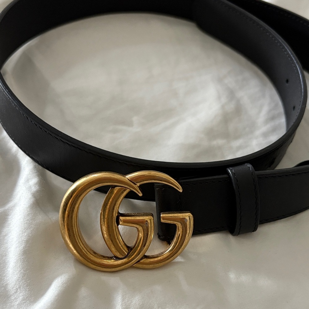 Gucci Black Leather Belt with Gold GG Emblem